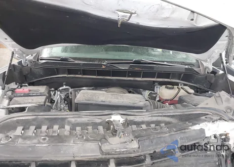 2021 Chevrolet Silverado 1500 4Wd Short Bed Lt z USA, uszkodzony, nr VIN 3GCUYDED4MG264143